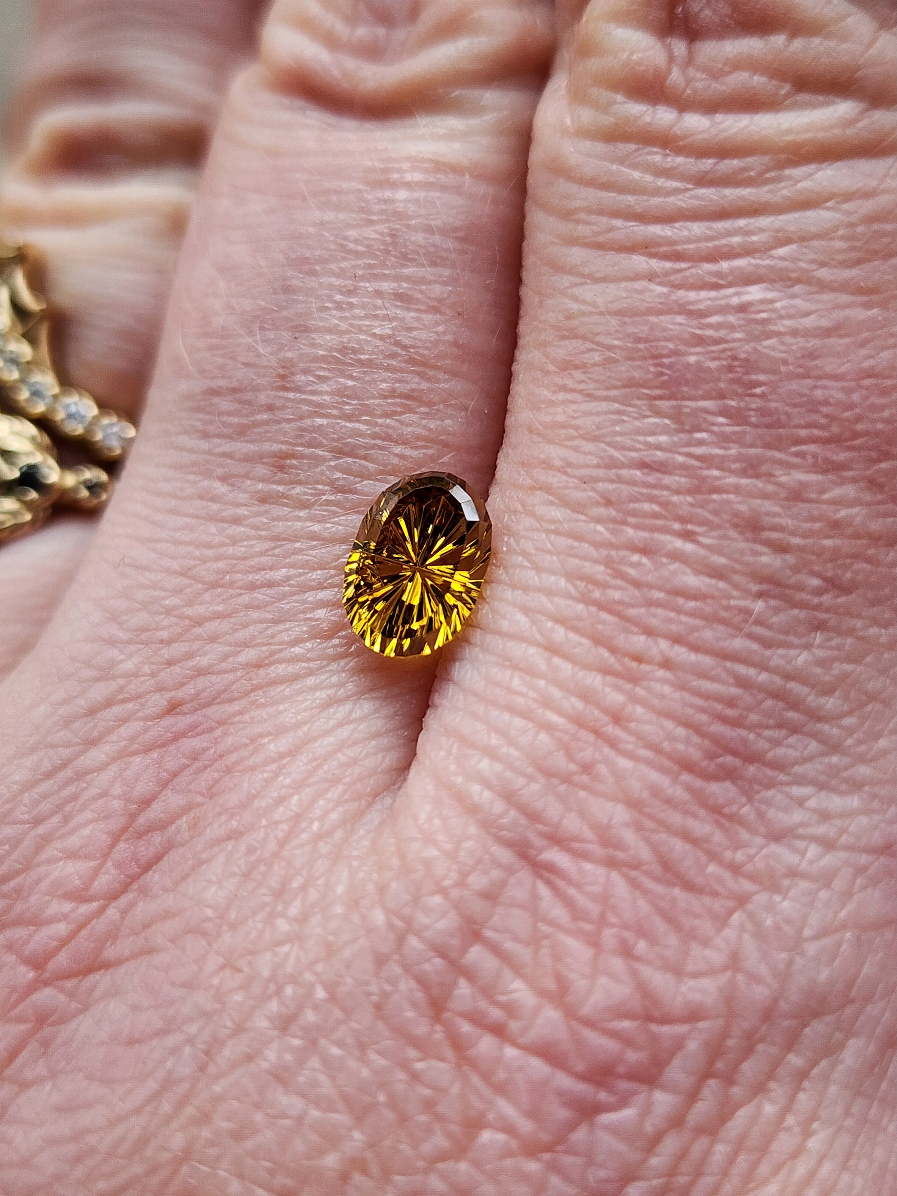 1.66ct Natural Mali Garnet Oval - Star Brite Cut by John Dyer - Image 3