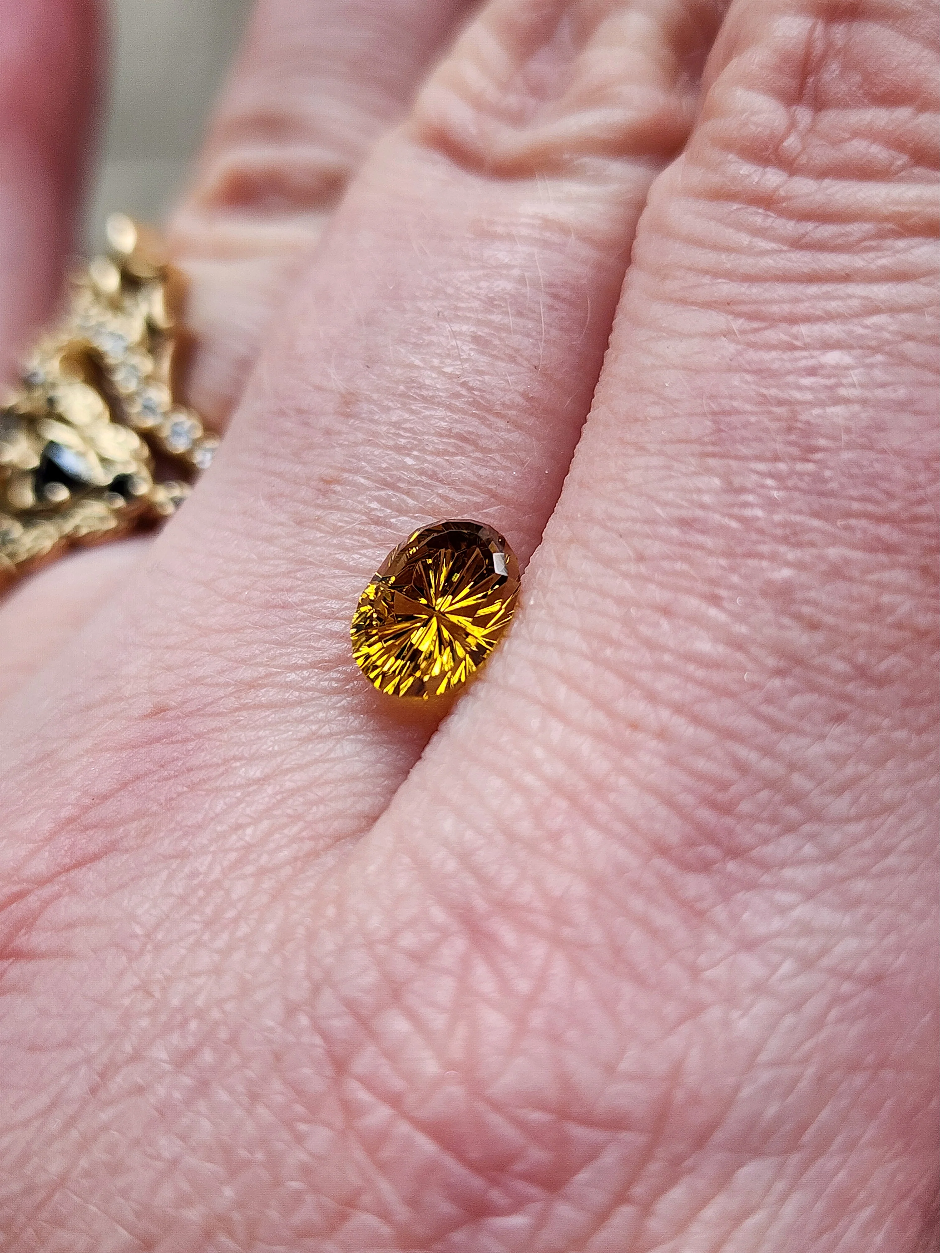 1.66ct Natural Mali Garnet Oval - Star Brite Cut by John Dyer - Image 4