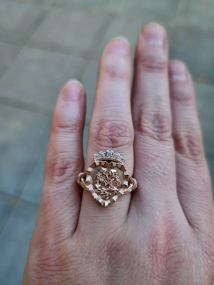 Game of Bones - Lovers of Valdaro Claddagh Fede Victorian Inspired Memento Mori Skeleton Ring with Diamond Crown and Cuffs - Drawlloween - Image 8